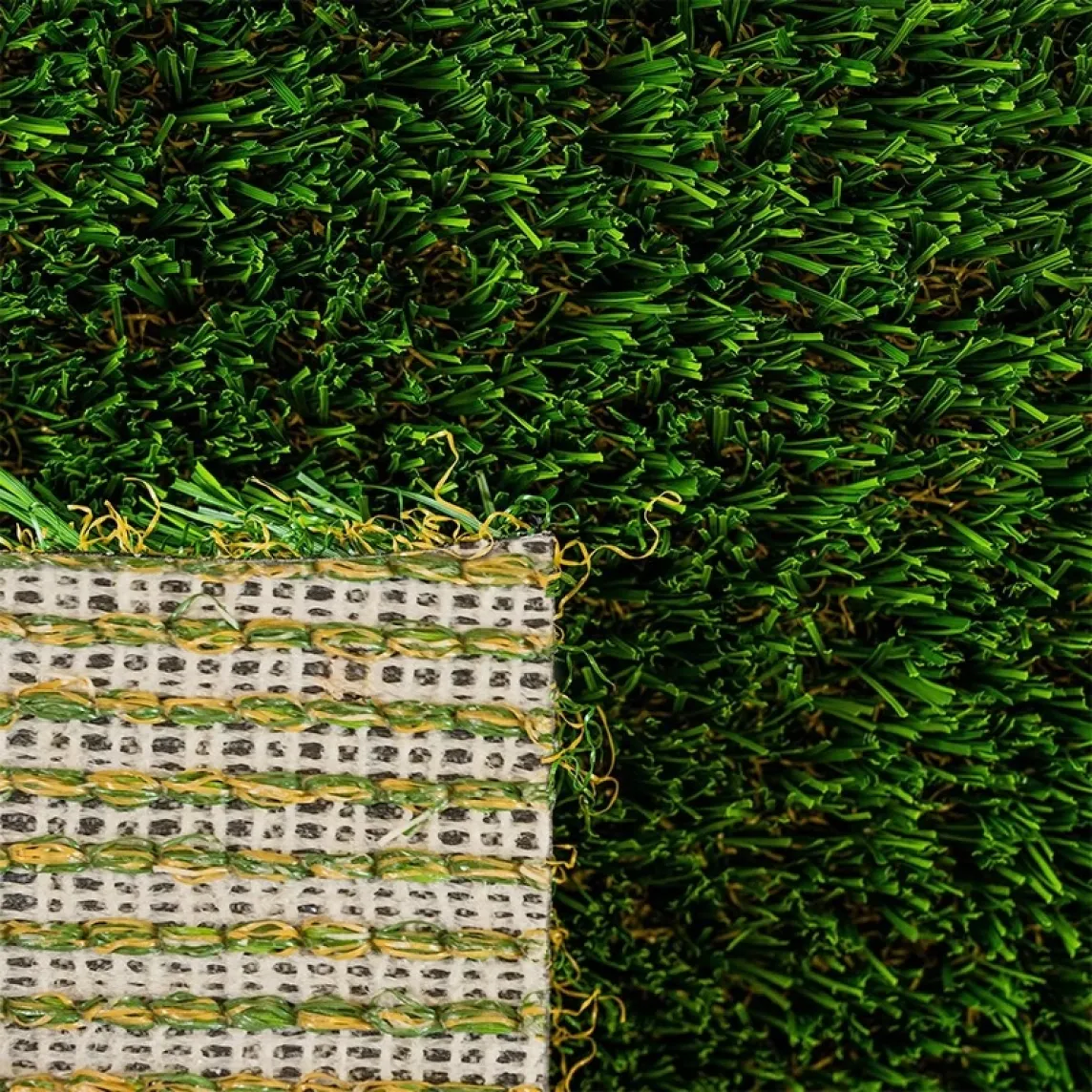 Diamond Pro Fescue Synthetic Turf Front and Back